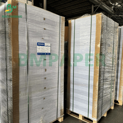 120+120+120g wit gegolfde kartonnen vellen voor cosmetische voering 30" x 40"