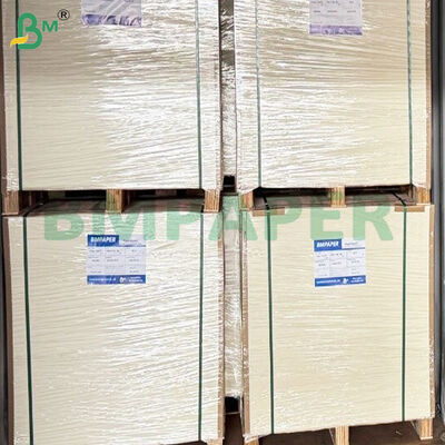 350 g/m² vetbestendige, enkelzijdig gecoate witte kartonnen vellen