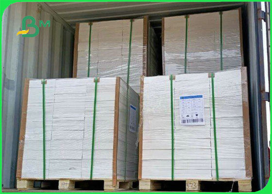 Niet bekleed Wit het Krantenpapierdocument van 45gsm 48.8gsm in Blad voor Verpakking