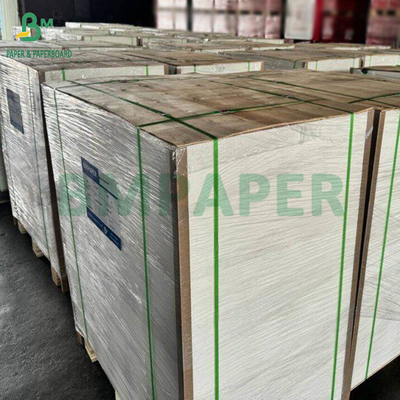 330 g 0,44 mm Hoog wit karton Blekmiddel Sulfaatpapier Voor Verpakkingsdoos