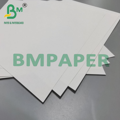 120 g Hoge witte goede sterkte witte kraftpapierrol 889 mm breedte