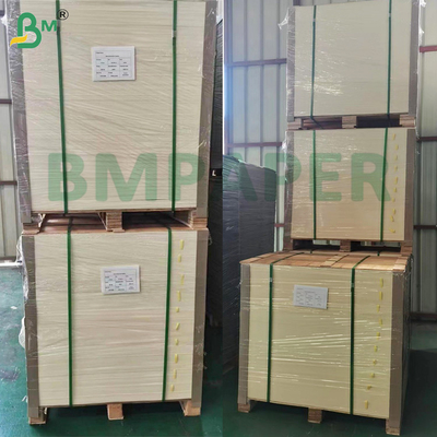 Eenvoudig met PE 210 g + PE 15 g bekleed wandbekerpapier wit