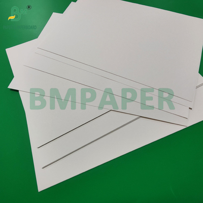 200 gm 250 gm Witte kraftpapier voor winkeltassen Traanbestendig 72 x 102 cm