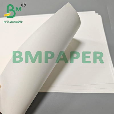 Eco-vriendelijk 100 gram waterdicht wit kraftpapier voor cadeauverpakkingen