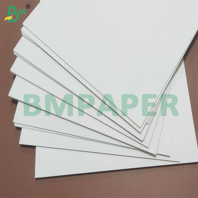 Glanzige en recyclebare gebleekte witte kop base papier rollen 230gm