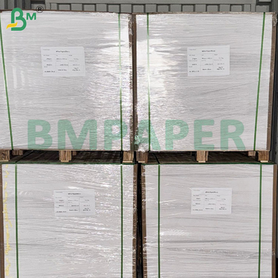 130 gram dubbelzijdig glanzend kunstpapier voor posters in reams