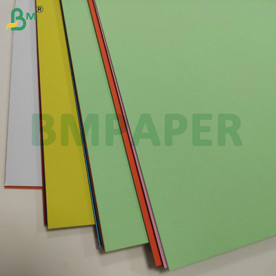 180 g / 65 lb gekleurd kartonpapier 70 x 100 cm dubbelzijdig afdrukbaar kleurenpapier