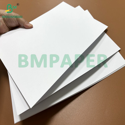 200 gr 250 gr 23" x 35" afdrukbaar wit offset papier voor kalender