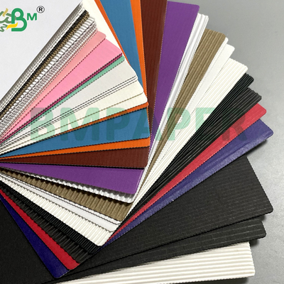 1 mm gegolfde structuur kleur anti-deformatie gegolfde papier voor ambachten & doe-het-zelf logistiek & scheepvaart