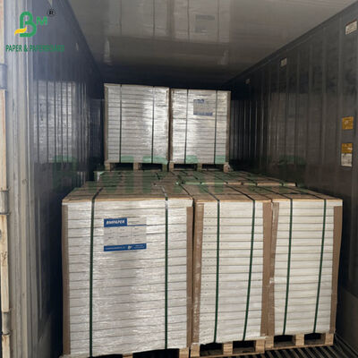 250 g/m² 300 g/m² Ongestreken Houtvrij Omslagpapier Voor het Drukken van Boeken 61 x 86 cm