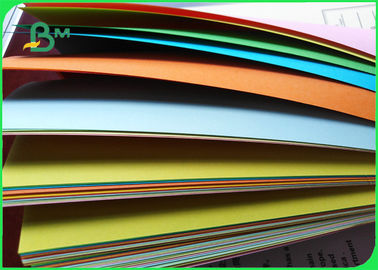 Roze / groen kopieerpapier 70 g 80 g aangepast kleurrijk papier 70 x 100 cm vel
