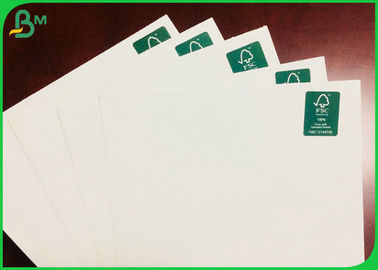 300GSM 610*860MM Witte kleur C1S Ivory Board voor het maken van vouwdozen