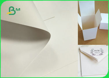 100 % houtpulp aangepast C1S ivoor papier board vouw 250gm