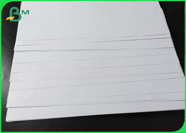 Houtvrij ongecoat papier 20lb Bond Paper Rolls Hoog wit 110%