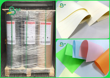 60 70 80gm Houtvrij papier / Offset papier Creme of andere andere kleur in rol