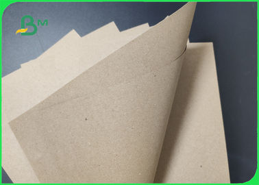 787mm 1194mm Test Kraft Liner Board Roll For Menu Goed trekvermogen
