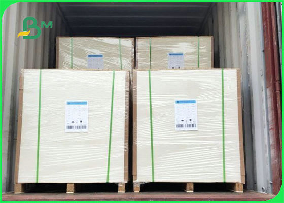 Hoog Bulk Wit Kleuren Absorberend Document 0.7mm 0.9mm voor Onderlegger voor glazenblad
