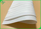Het Witte Kraftpapier Document van de compensatiedruk 210g voor Kleren het winkelen zak 0.7m x 1m Blad