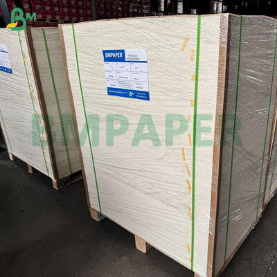70 gsm 80 gsm Gebleekt Wit Kraftpapier voor Enveloppen Maken 79 cm X 100 cm