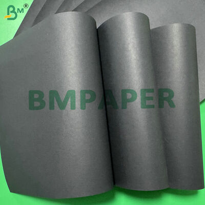 Gladde oppervlakte 80gsm Zwart Karton Massieve Kern Dubbelzijdig Zwart Kaartpapier